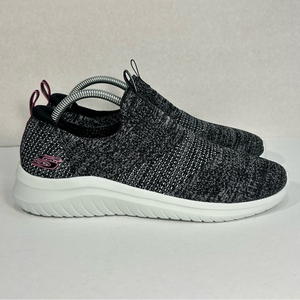 SKECHERS UltraFlex 2.0 Slip On Flyknit Memory Foam Stretch Shoe; Women’s Size 10